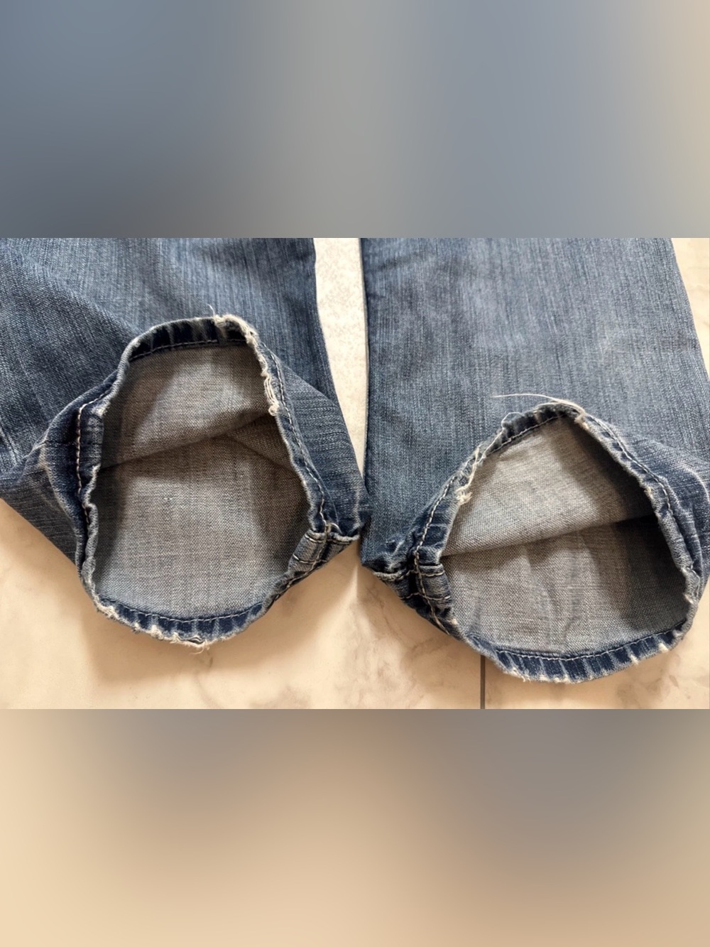 BKE Tyler Jeans Mens 36 S Blue Denim Straight Mid Embroidered Relaxed 36x29 - Picture 5 of 12